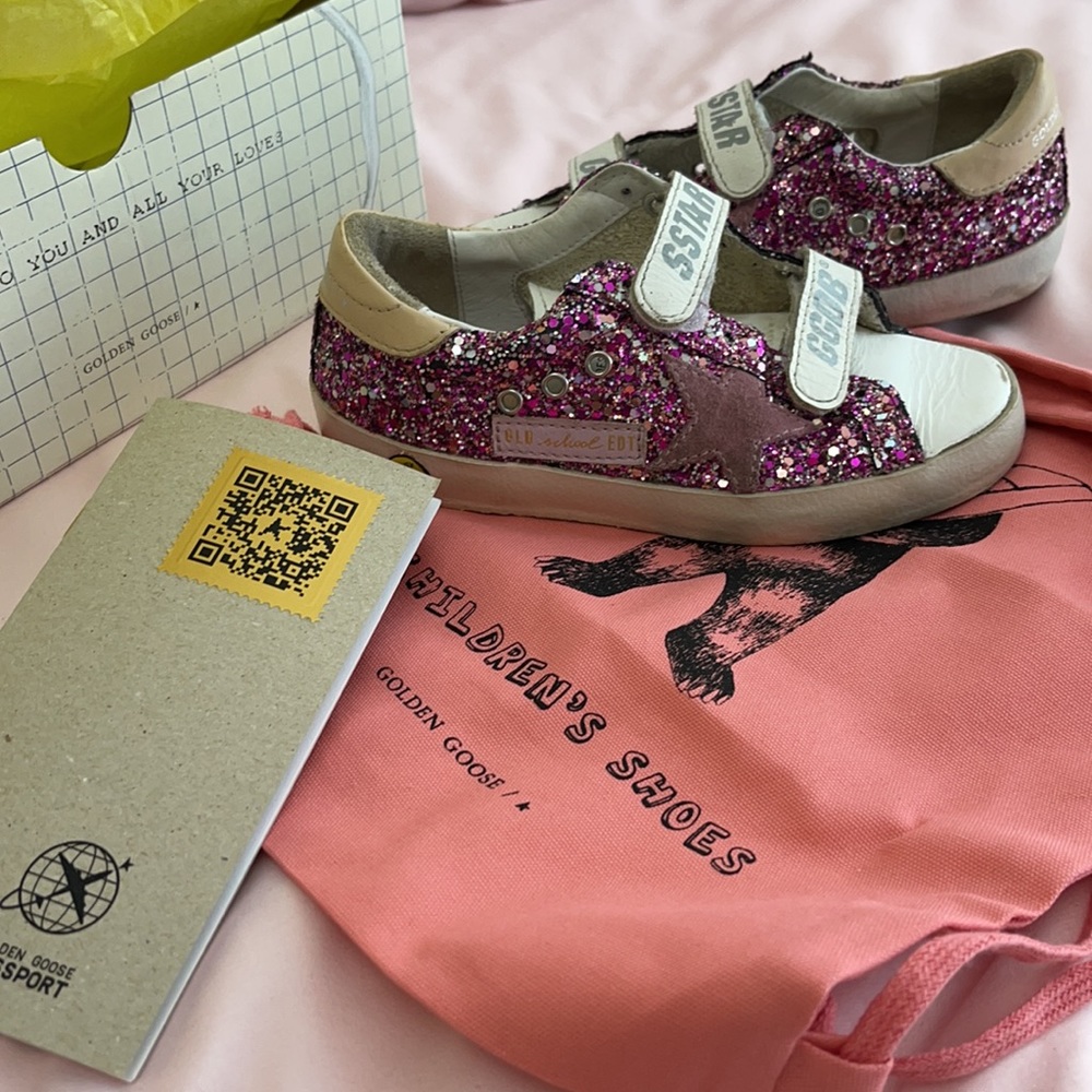 Golden goose size 29